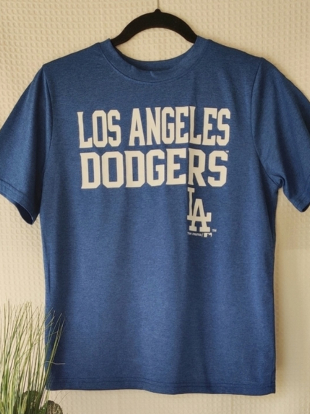 LA Dodgers Genuine Merchandise by Team Athletics Blue Shirt Boys Size L 12/14